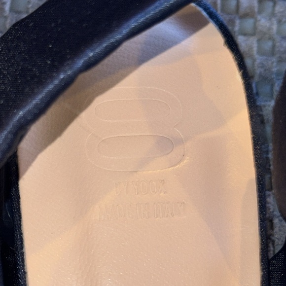 VERO CUCIO Elegant Blue Satin Flats NWOB SZ 40 - Picture 6 of 7